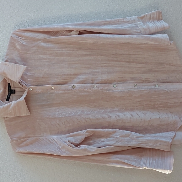 Andrew Marc Women's Collar Button Down Shirt - Picture 1 of 9